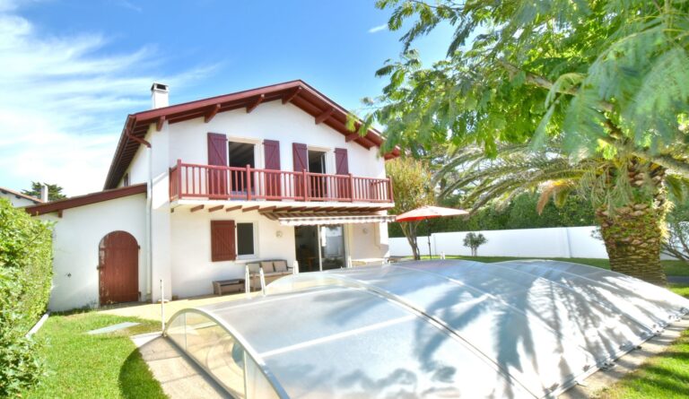 Villa au calme - Bidart centre historique