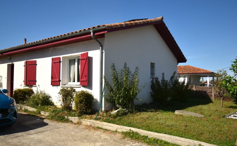 Maison récente de plain-pied – 90 m² – Terrain de 965 m² – DPE A